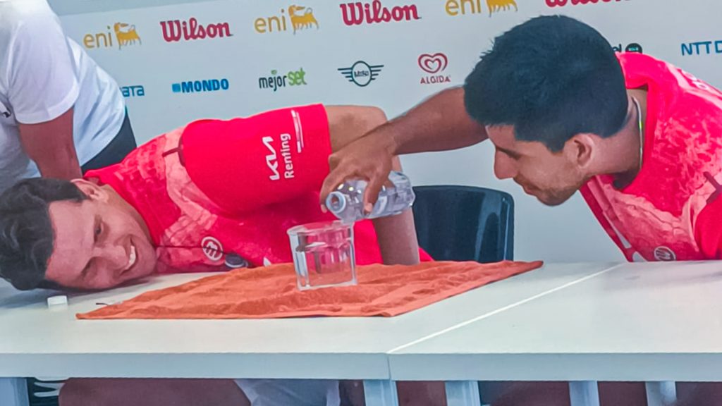 Después de la magia en el Pietrangeli Chingotto-Navarro compiten en el «Water Cup Challenge»